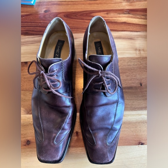 In good condition. Made in Spain. Mezlan dress shoes retail for over $800 new. - Picture 4 of 4
